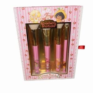 🆕💜 Strawberry Shortcake Pink Cosmetic Brush Set Kawaii Coquette